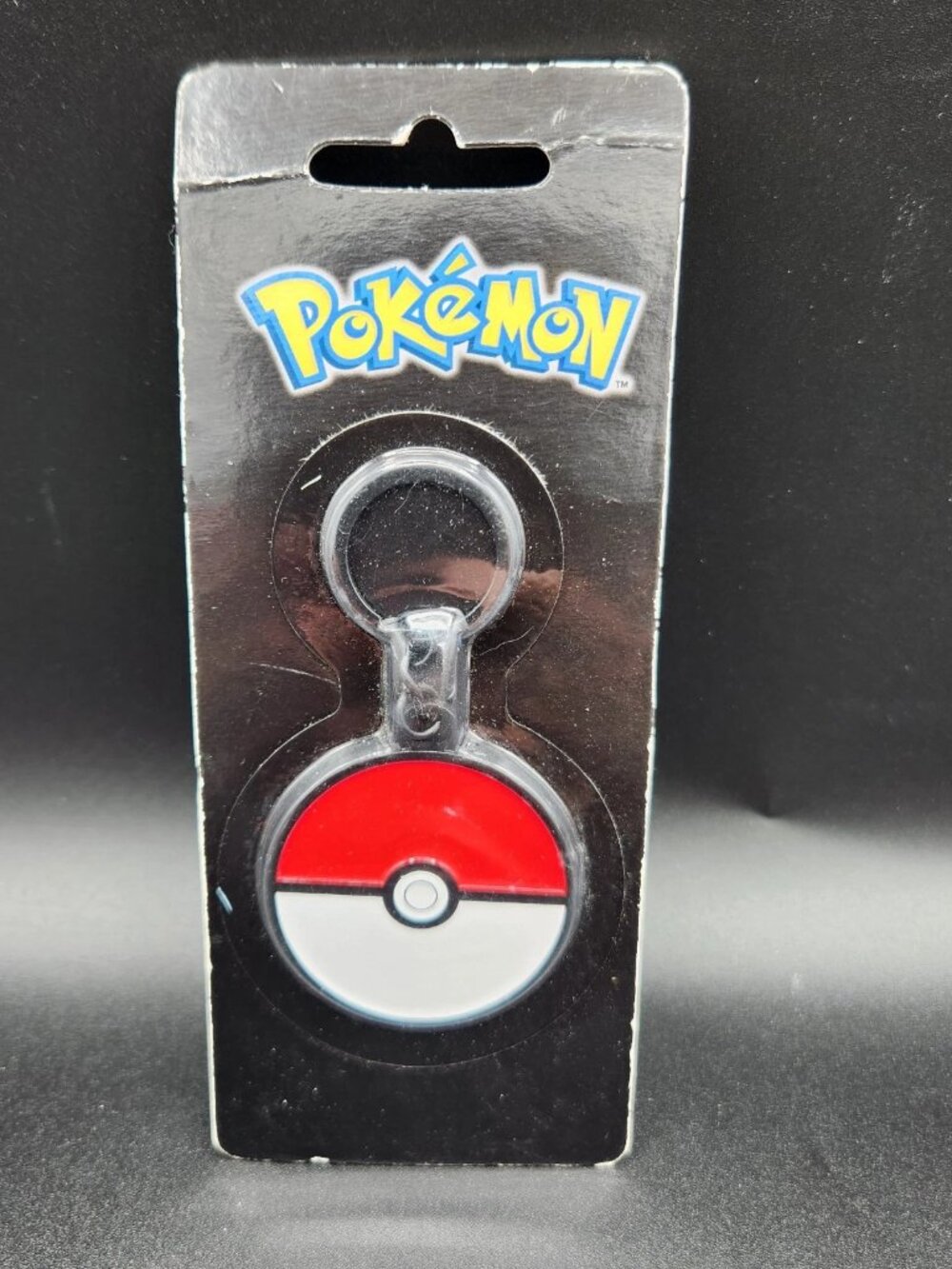 Pokemon Poke Ball Metal Key Chain New in Package Bioworld 2016